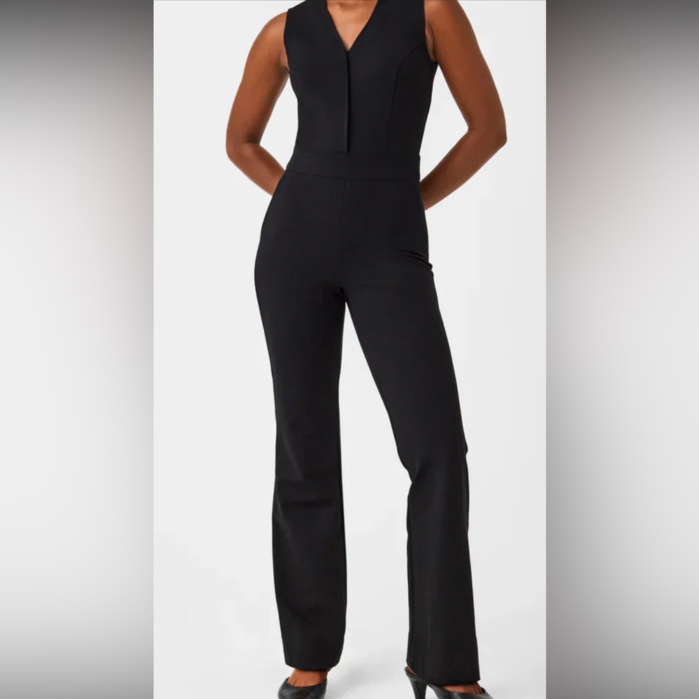 SPANX perfect jumpsuit sleeveless jumpsuit - Picture 2 of 2